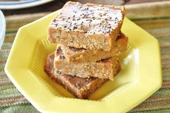 Cinnamon Almond Butter Fudge Bars